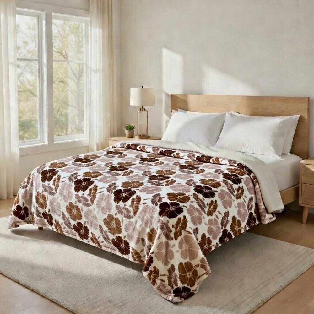 Cozy Queen Size Blanket - Plush & Warm with Vibrant Colors, Pentalobe